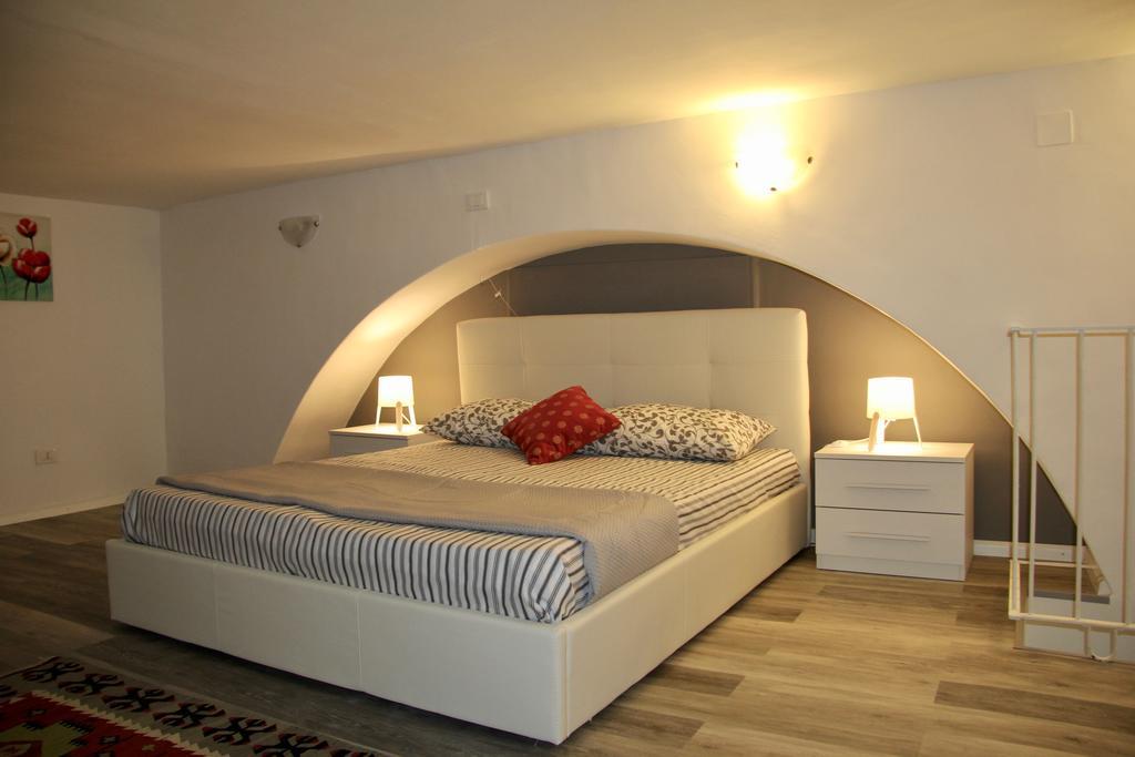 Vittoria Apartment Catania Exterior photo